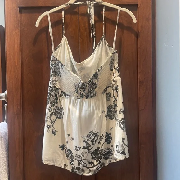 NWT - Tommy Bahama Flower Print Halter Top - Picture 2 of 3